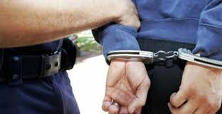 Beraksi Saat Pacu Jalur, 2 Pelaku Hipnotis 36 Gram Emas Diringkus Polisi