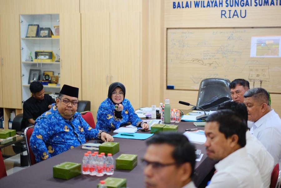 Pemkab Siak Tetap Turun Tangan Atasi Krisis Air Irigasi Bungaraya