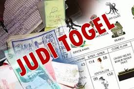 Polda Riau Bekuk Bandar Judi Togel Beromset Jutaan Rupiah di Siak Hulu