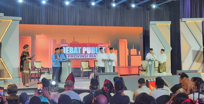 Debat Kandidat, Tiga Paslon Gubri Umbar Janji Entaskan Kemiskinan di Riau