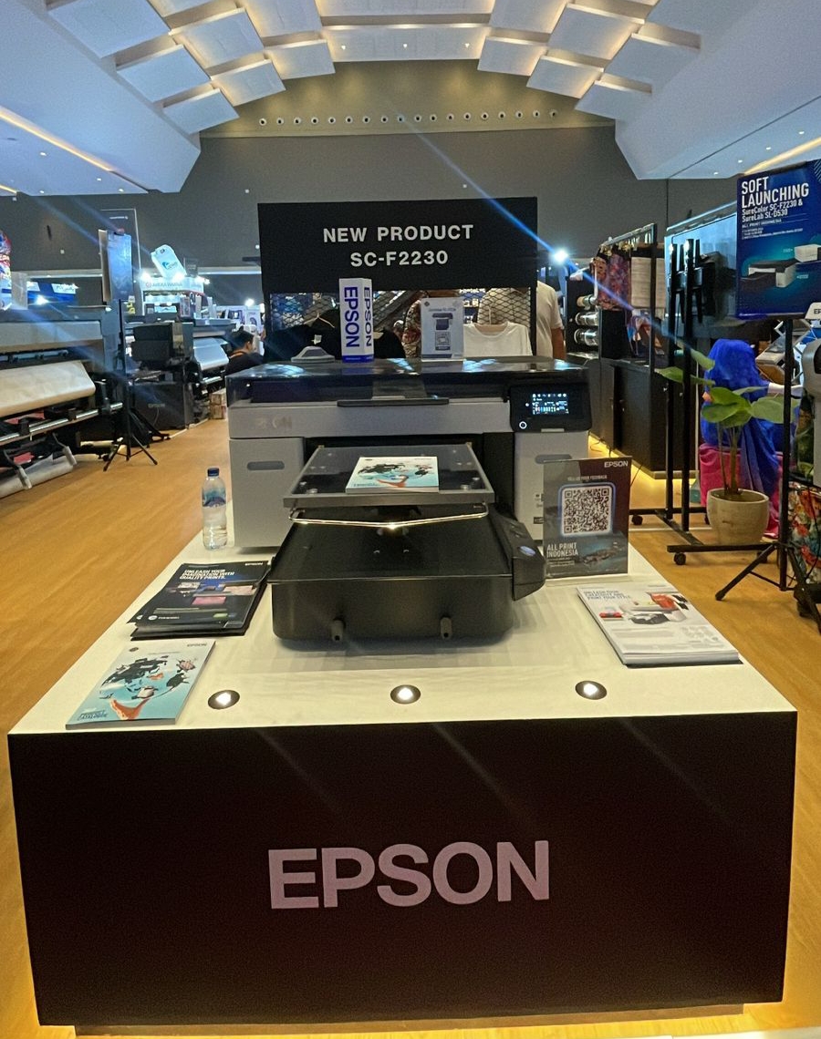 Epson Perbarui Printer Direct to Garment dengan SureColor F2230