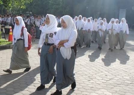 Sekolah Akan Dibuka Bulan Juli, Orangtua Siswa Was-Was