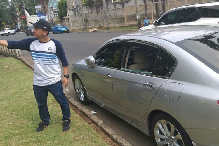 Apes, Rico Ceper Tabrak Mobil Polisi Setelah Lapor Soal Pencurian di Mobilnya