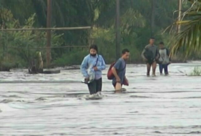 Warga Diminta Waspada, Banjir di Kampar Makin Tinggi
