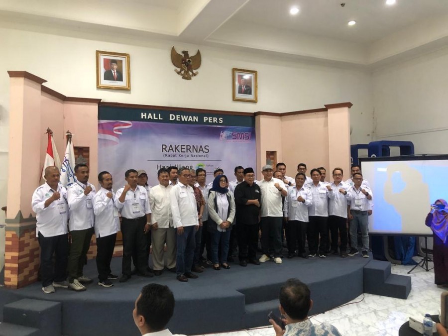 Ketum SMSI Lantik Pengurus Forum Pemred Media Siber se-indonesia