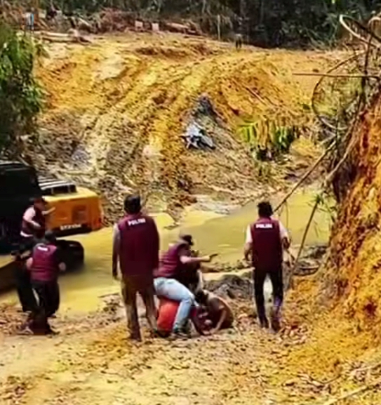 Polda Riau Gerebek Lokasi PETI di Kuansing, 5 Pelaku Diamankan