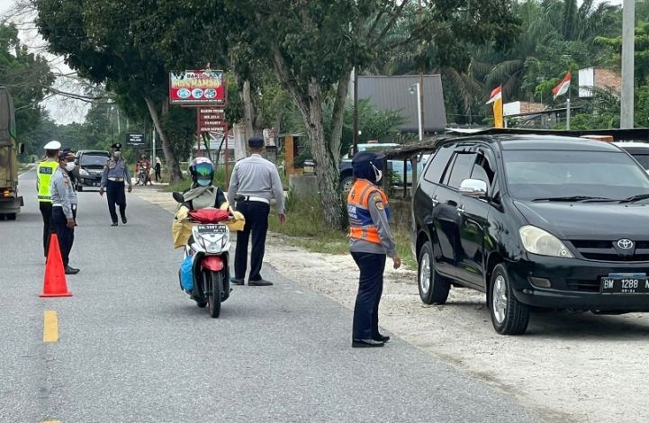 Sebanyak 105 Kendaraan di Riau Terjaring Razia Travel Ilegal