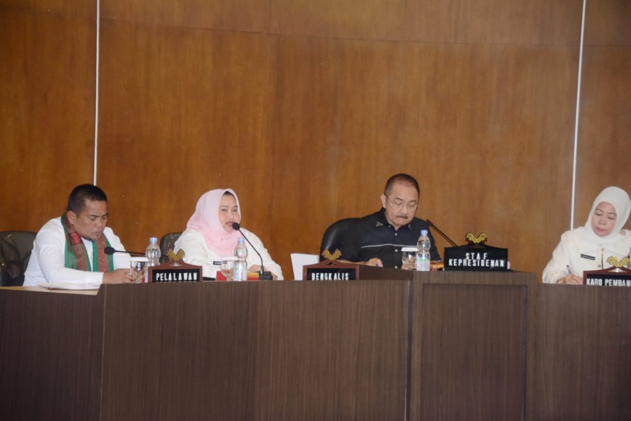 Rakor Konektivitas Jalan, Bupati Kasmarni Minta Usulan Infrastruktur Terealisasi