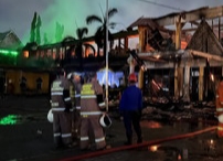 Kantor Disnakertrans Riau Terbakar, Layanan Lumpuh Total