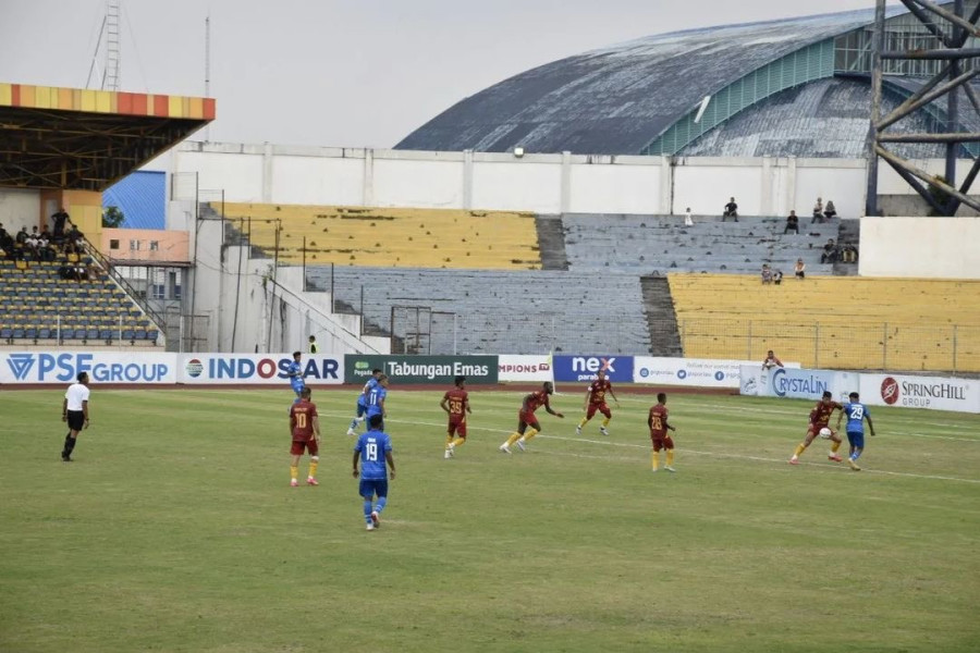 Berikan Dukungan, Ketua DPRD Pekanbaru Nonton Pertandingan PSPS Riau