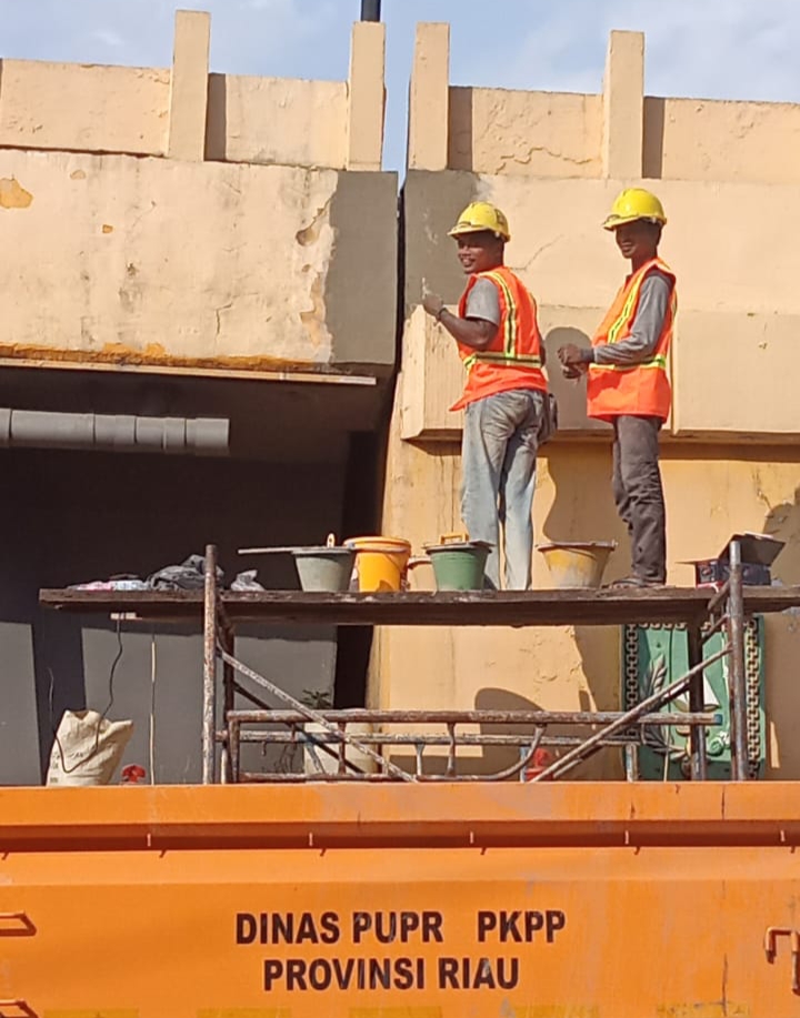 Sekdaprov Instruksikan Dinas PUPR Riau Cek Fisik Fly Over Secara Berkala