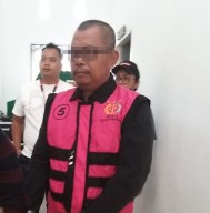 Kejari Siak Jemput Paksa Suparmin Tersangka Korupsi Pupuk Subsidi
