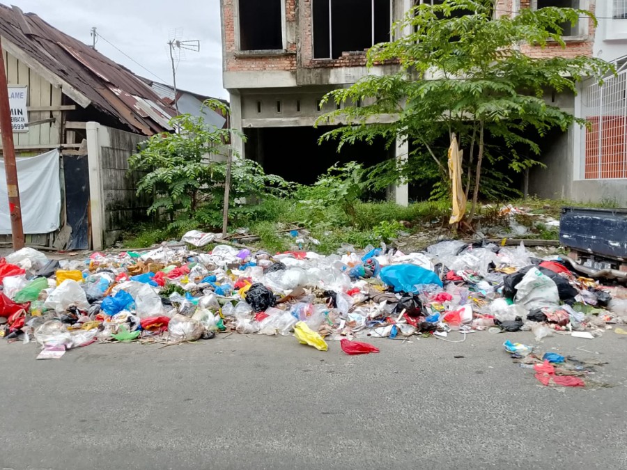 DLHK Pekanbaru Layangkan SP 1 ke Operator Sampah PT EPP