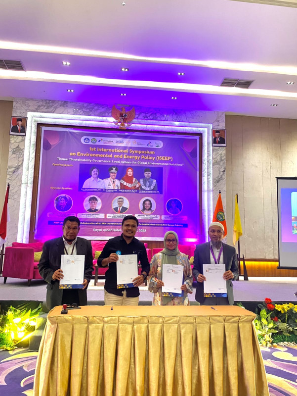 Al Ahmadi Entrepreneurship Center dan PT Henchi Arira Sata Teken MoU dengan FISIP UNRI