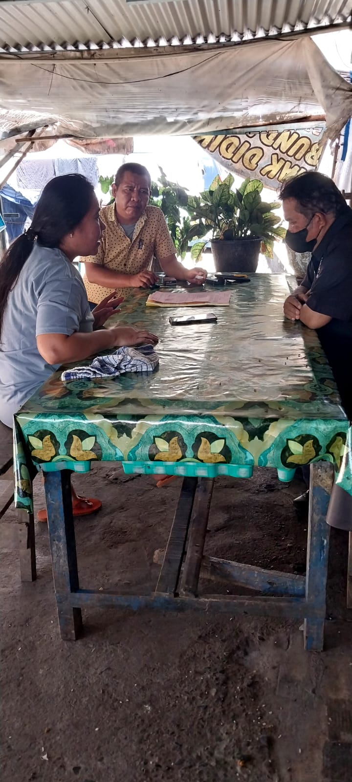 Ibu Tersangka Penganiayaan di Rohul Minta Polisi Tegakkan Hukum Seadil-adilnya