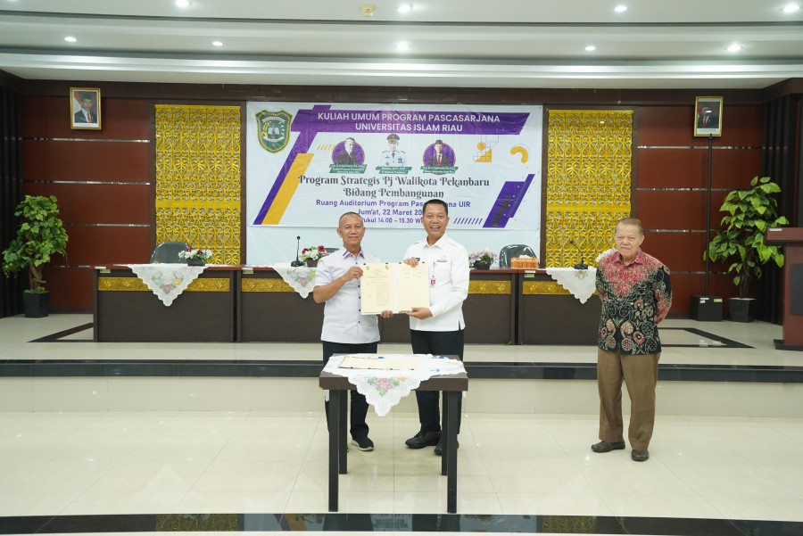 UIR dan Pemko Pekanbaru Teken MoU, Sekda Indra Pomi Beri Kuliah Umum