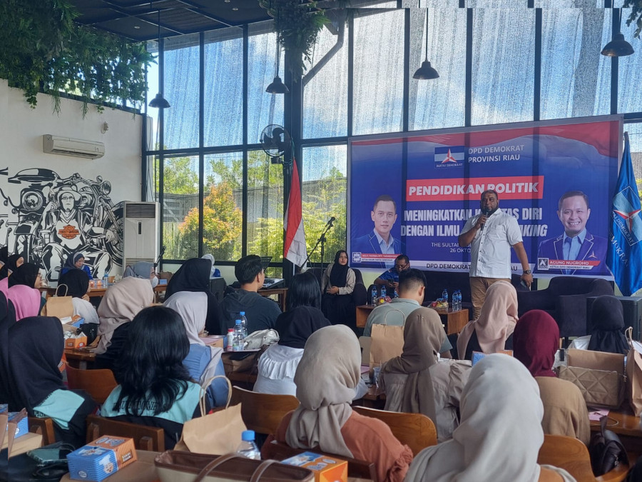 DPD Demokrat Riau Gelar Pendidikan Politik bagi Mahasiswa