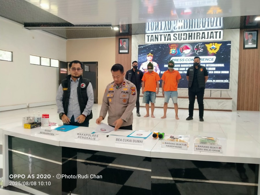 Polres Bengkalis Gagalkan Edaran 956 Gram Sabu di Duri