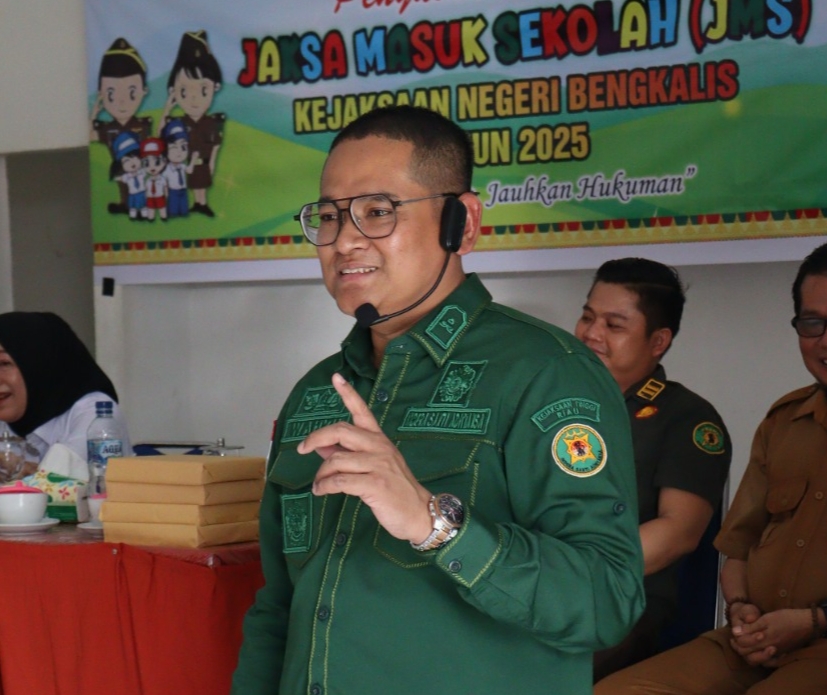 Bendahara Pembantu Pelabuhan Roro Bengkalis Diperiksa Penyidik Pidsus Kejari