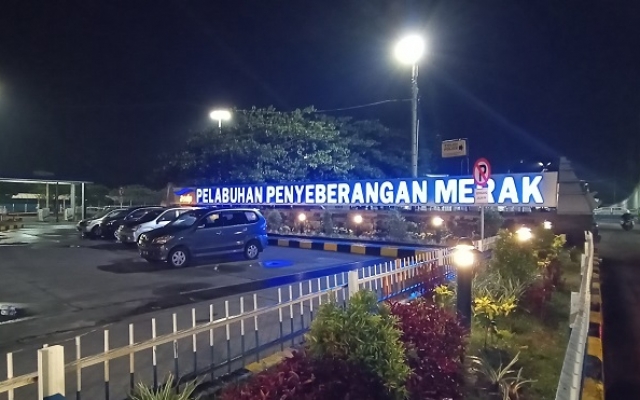 Pelabuhan Merak Resmi Ditutup untuk Pemudik