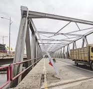 Rusak Ditabrak Kendaraan, PJN Pastikan Ganti Tiang Angin Jembatan Siak II
