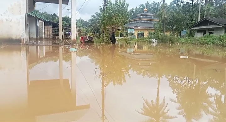 Sepuluh Daerah di Riau Dapat Bantuan Rp250 Juta untuk Penanganan Banjir