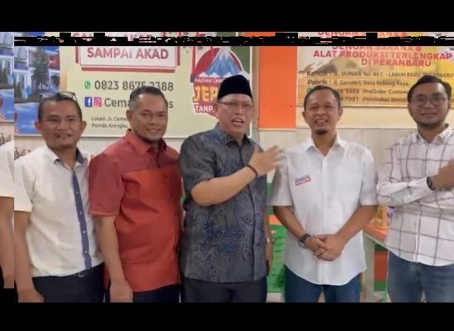 KH. Muhammad Mursyid Dukung Paslon AMAn, Ini Alasannya