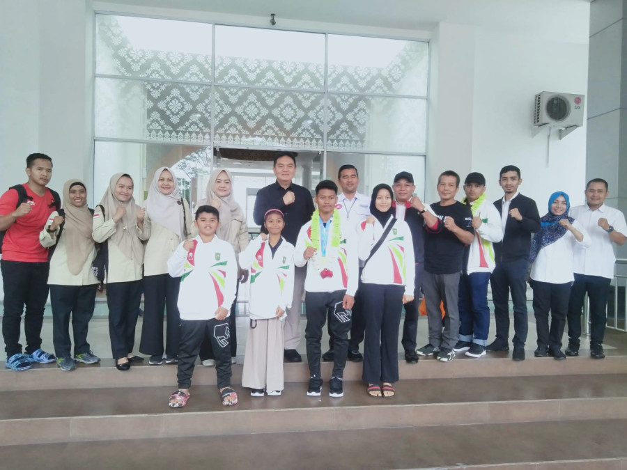 Atlet Senam Junior Riau Raih Medali Emas di Popnas VI Palembang