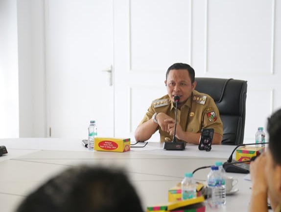 Evaluasi Total BUMD Pekanbaru, Agung Nugroho Soroti Utang PDAM Rp200 Miliar