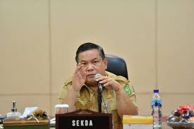 Tahun Depan Pemprov Riau Fokus Perbaiki Jalan Rusak