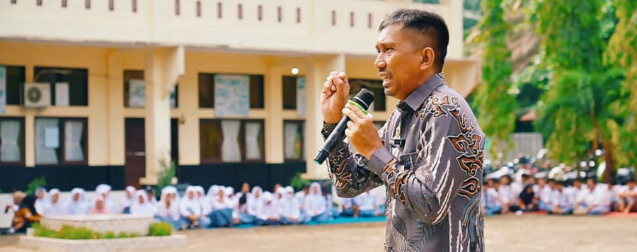 Pjs Bupati Kuansing Hadiri Penyuluhan Hidup Sehat Tanpa Narkoba di SMAN 1 Sentajo Raya