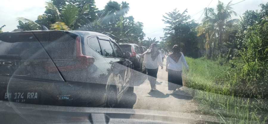 Parkir Sembarangan, Tamu Pj Bupati Inhil Hambat Pengendara Lain