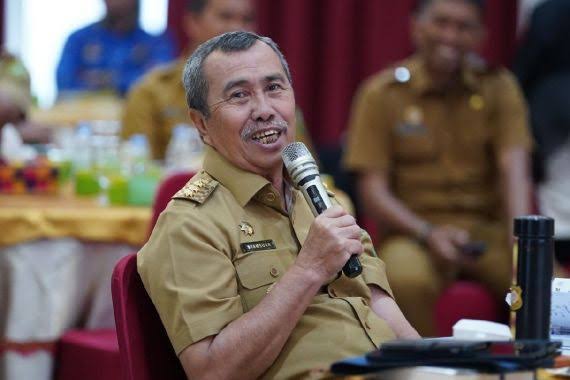 Syarat Maju DPR RI, Syamsuar Ajukan Surat Pengunduran Diri ke DPRD Riau