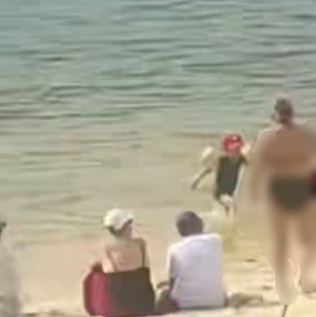 Danau Rusa Disorot usai Video Bule Berbikini Viral di Media Sosial