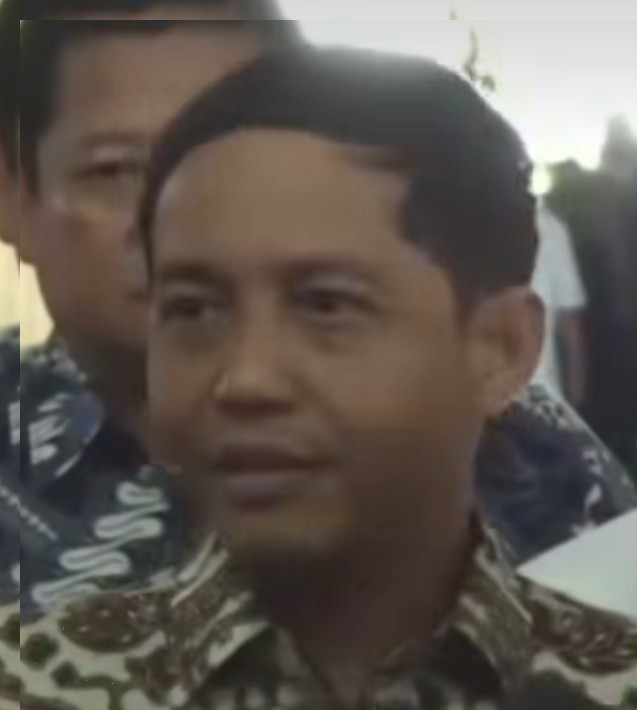 Raja Juli Beberkan Kronologi Pengembalian Amplop Milik Bupati Kuansing