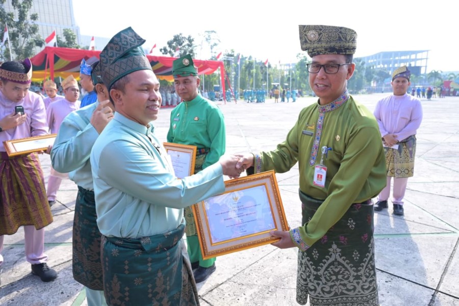 Pemkab Bengkalis Dukung Gerakan Hijau di HUT ke-68 Riau