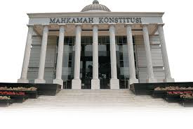 MK Tegaskan Usia Cakada Minimal 30 Tahun Sejak Penetapan