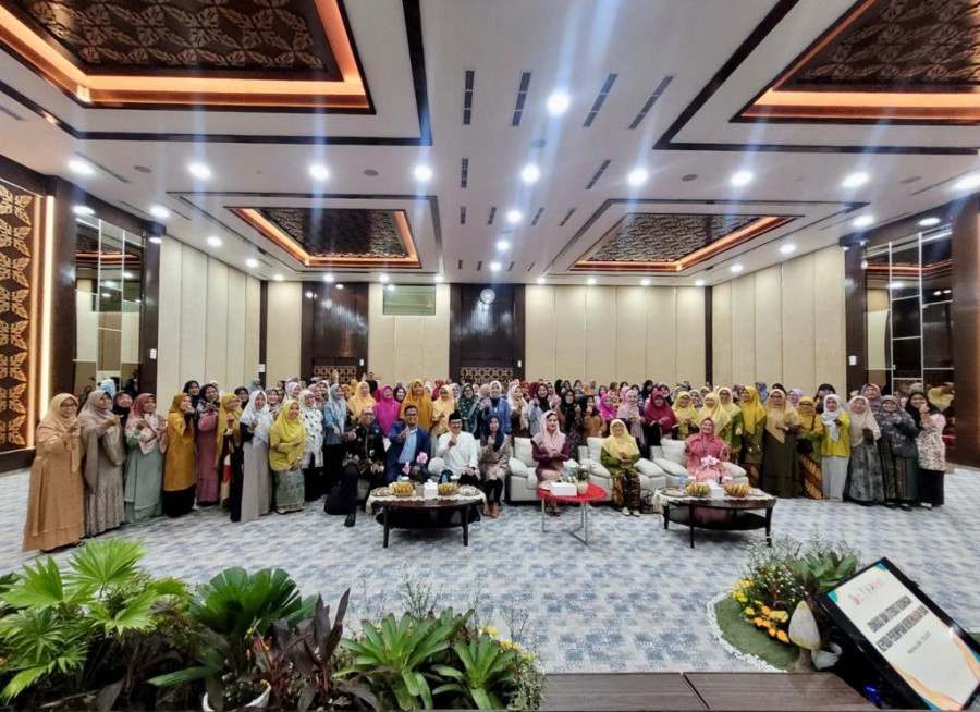 Tingkatkan Literasi Keuangan, OJK - BEI Edukasi 1000 Perempuan Riau