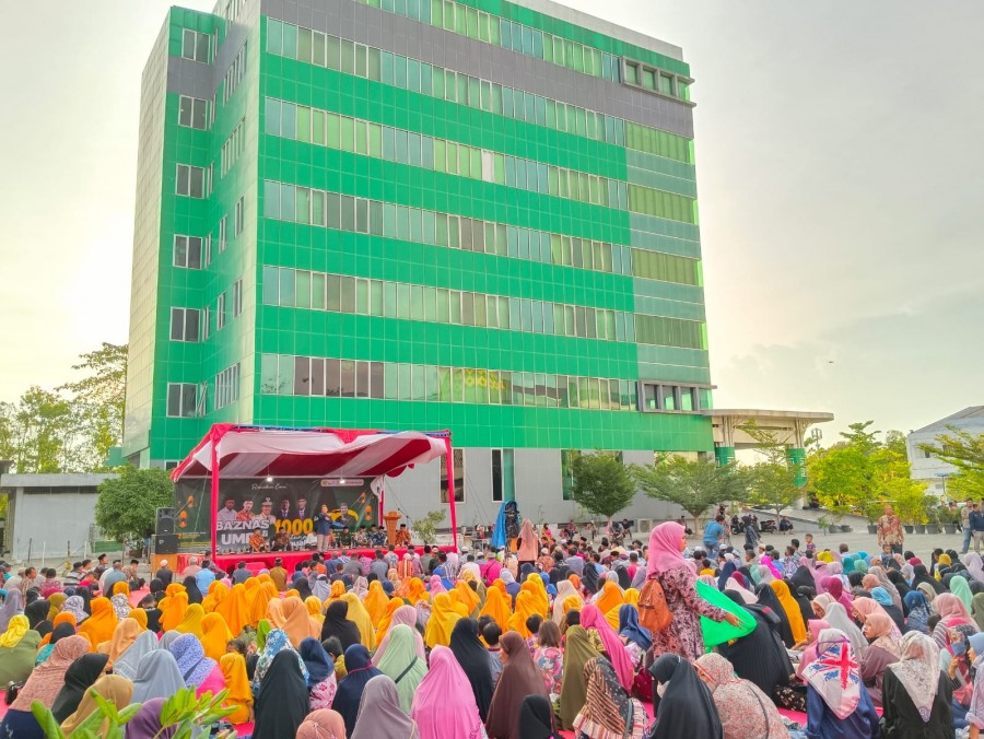 Ramadhan Ceria, Baznas dan UMRI Berbagi 1.000 Santunan Dhuafa