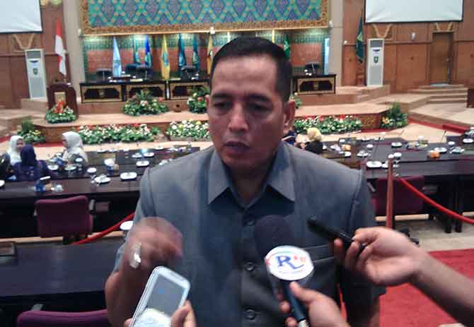 DPRD Riau: Tegakkan Supermasi Hukum bagi Kepala Daerah yang ikut Deklarasi dukung Jokowi