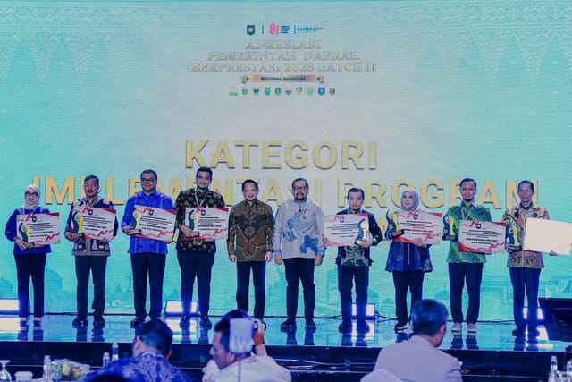 Raih Juara II Program 3 Juta Rumah, Pemkot Pekanbaru Terima Hadiah Bantuan 250 RLH