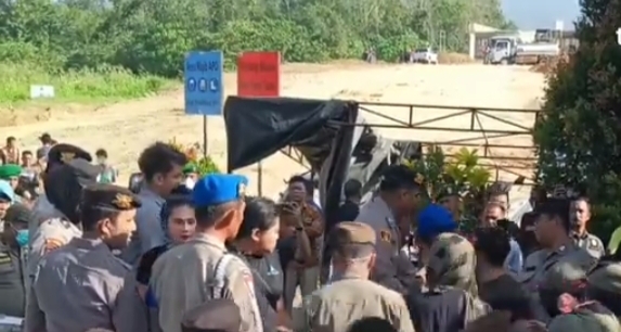 Buntut Eksekusi Makam untuk Tol di Tarok City, Ahli Waris Tuntut Wagub Sumbar