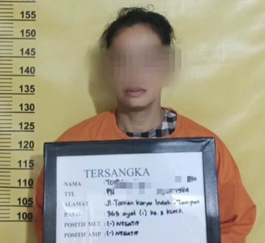 Polsek Bukit Raya Bekuk ART Pencuri Uang dan Perhiasan Majikan di Pesisir Selatan