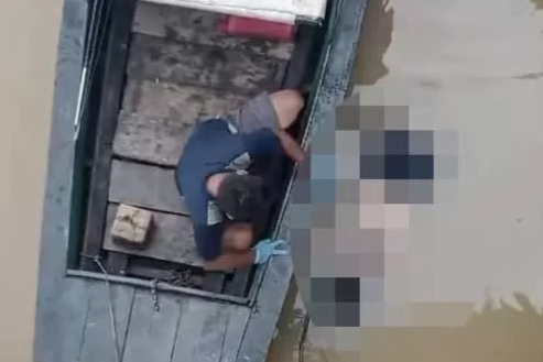 Warga Rengat Geger Penemuan Mayat Wanita di Sungai Indragiri