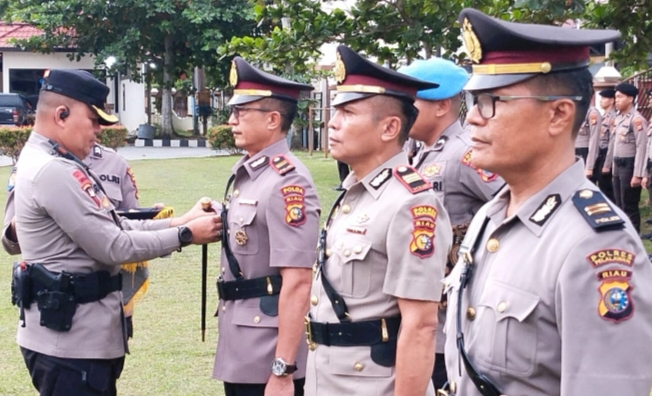 Kapolres Pelalawan Sertijab 2 Kapolsek dan 1 PJU
