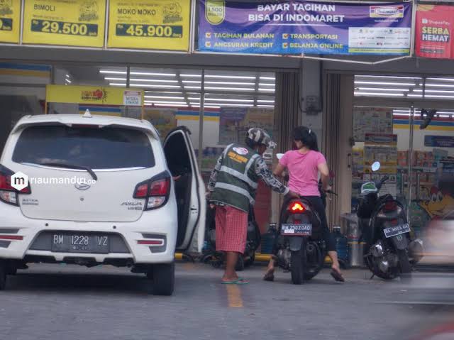Pemko Pekanbaru Bakal Gratiskan Parkir di Ritel Modern dan Warung Kuliner