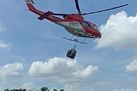 Delapan Heli Water Bombing Disiagakan Atasi Karhutla di Riau