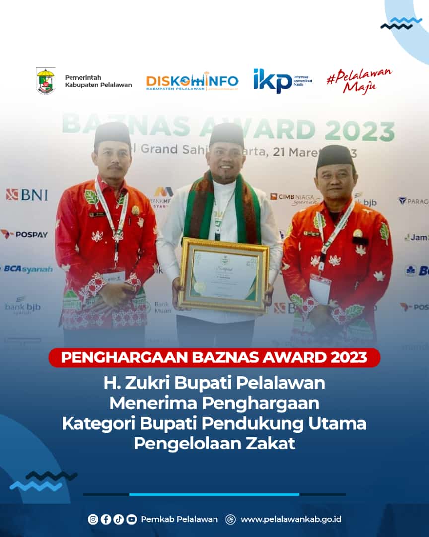 H Zukri Terima Anugerah pada Baznas Award Sebagai Bupati Pendukung Utama Pengelolaan Zakat