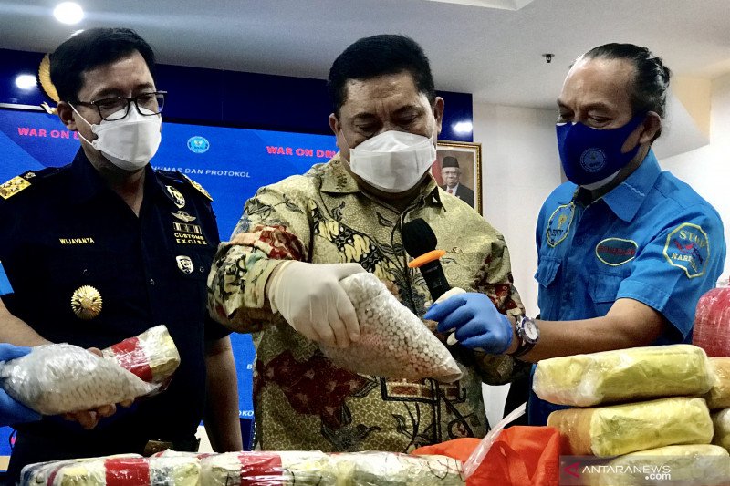 BNN Sita 212,39 Kg Sabu dan 19.700 Butir Ekstasi Jaringan Dumai-Madura