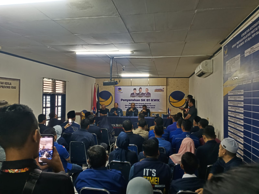Nasdem Riau Serahkan SK Dukungan untuk 11 Calon Kepala Daerah